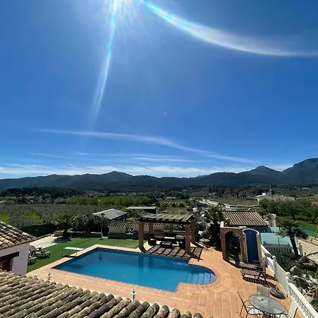 Nyaraló Finca El Garrofer Jalón