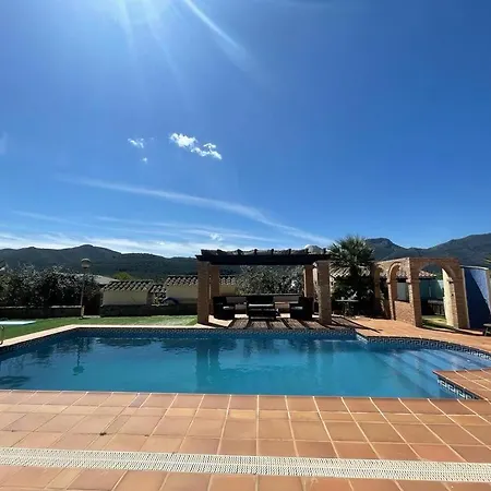 Finca El Garrofer * Jalón